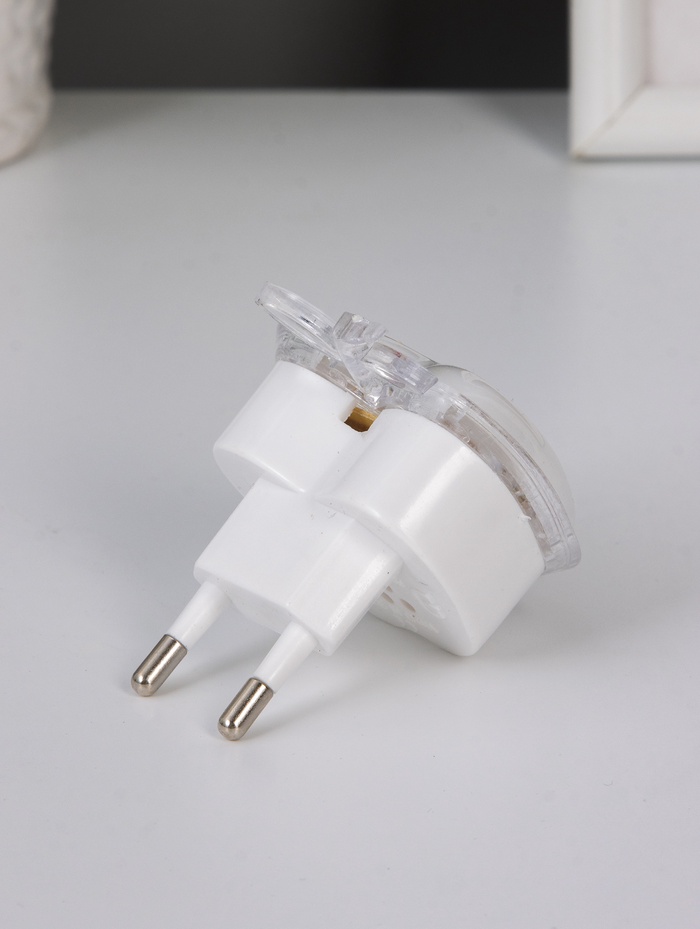 Ночник «Яблоко», 5.5×5×5 см, пластик - Фото 1