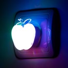 Ночник «Яблоко», 5.5×5×5 см, пластик - Фото 3