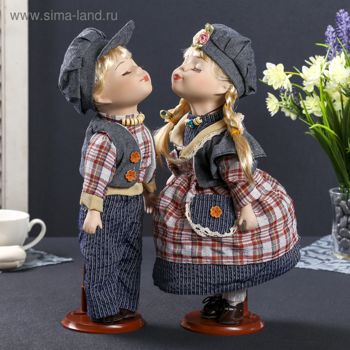Кукла коллекционная парочка поцелуй набор 2 шт "В клетчатом наряде" 30 см - Фото 1