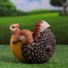 Фигурное кашпо "Белка на орехе" 18х15см - Фото 6