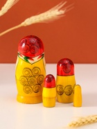 Матрёшка дерево «Галина», красный платок, 4 кукольная, 9 см 3565014