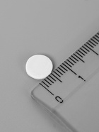 Клейкая лента двухсторонняя "Круглый белый" диаметр 0,8 см на листе 374 шт 25х19,5 см 3441592