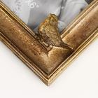 Фоторамка полистоун 10х15 см "Геральдическая лилия" золотая патина 23х16 см - фото 24375729