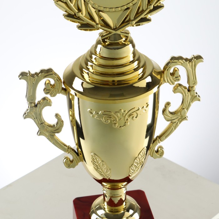 Кубок 014, наградная фигура, золото, подставка пластик, 32,5 × 16 × 8,5 см. - фото 1908221266