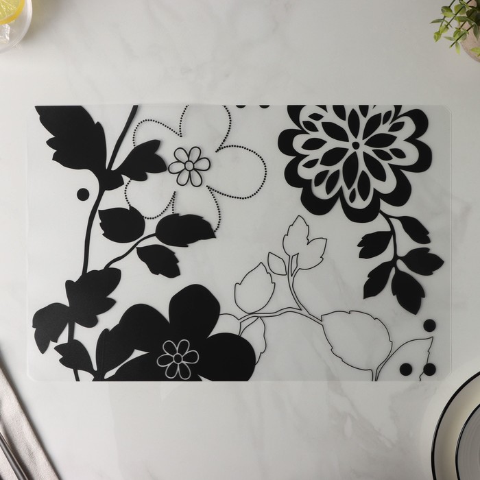 Салфетка сервировочная на стол «Цветы», 41×28 см - Фото 1
