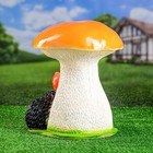 Садовая фигура "Ежи с яблоком под грибом" 35х30х38см МИКС - Фото 3