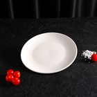 Тарелка фарфоровая десертная Доляна White Label, d=17,5 см, цвет белый - фото 4247998