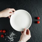 Тарелка фарфоровая десертная Доляна White Label, d=17,5 см, цвет белый - Фото 9