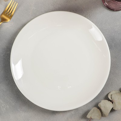 Тарелка фарфоровая обеденная Доляна White Label, d=25 см, цвет белый