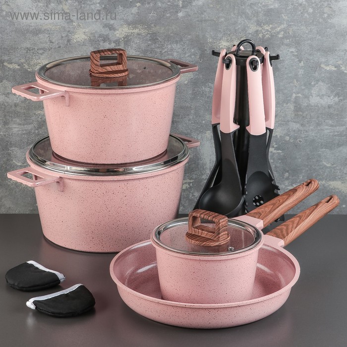 Набор посуды «Пинк», 4 предмета: кастрюли 8/6 л, сковорода 30×4,5 см, ковш 2 л, антипригарное покрытие, набор приборов, цвет розовый - Фото 1