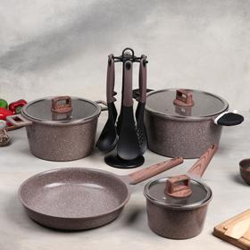Набор посуды «Гранд», 4 предмета: кастрюли 8/6 л, сковорода 30×4,5 см, ковш 2 л, антипригарное покрытие, набор приборов, цвет коричневый