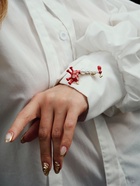 Брошь «Жираф весёлый», цвет красно-белый в золоте - Фото 7