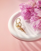 Брошь «Гимнастка» с хулахупом, цвет белый в золоте - Фото 4