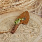 Сувенир полистоун "Лягушонок на совочке" - Фото 3