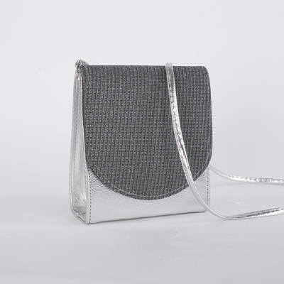 Сумка женская, отдел на магните, длинный ремень, цвет серебристый