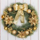 Венок новогодний d=36 см «Зимнее волшебство. Бант», с золотыми ягодами и цветами - Фото 1