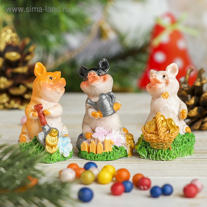 Сувенир полистоун "Хрюшка садовод" МИКС 5х3,8х3 см - Фото 1