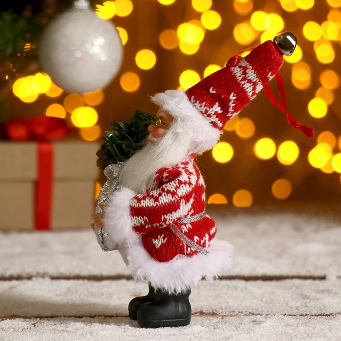 Дед Мороз "В красной шубке с серебристым мешком" 14 см - фото 1908397011