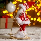 Дед Мороз "На лыжах" в вязаном костюме, 17 см - фото 3818736