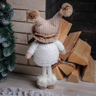 Кукла интерьерная "Снеговик в коричневой шапочке" 47 см - Фото 4