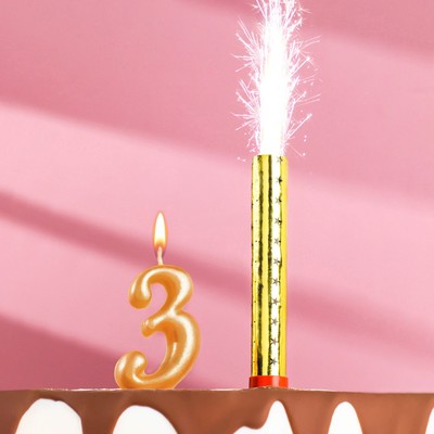 Свеча для торта цифра "Овал + фонтан" золотая "3"