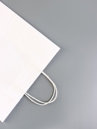 Пакет крафт без печати, белый, круглая ручка 32×18×37 см - Фото 3