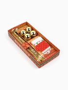 Подарочный набор «Тепла в Новом году», в наборе 2 свечи, 4 шарика, ёлочная игрушка - Фото 2