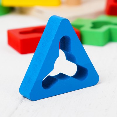 Пирамидка логическая «Замочки»