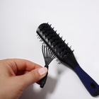 Щётка для чистки расчёсок, цвет МИКС - Фото 6