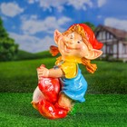 Садовая фигура "Гном девочка на мухоморе" 27х28х39см - Фото 5