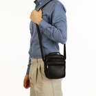 Сумка кросс-боди мужская на молнии, 4 наружных кармана, с ручкой, длинный ремень, 15×8.5×19 см, чёрная - Фото 7