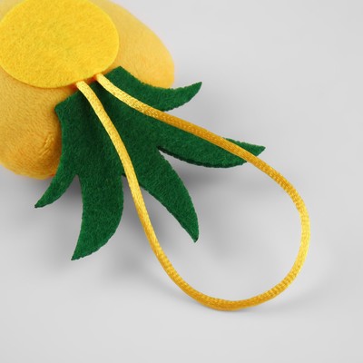 Игольница с петлёй «Ананас», 6.5×6.5×3 см, жёлтая