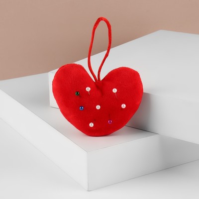 Игольница с петлёй «Сердце», 8.5×6.5×3.5 см, красная