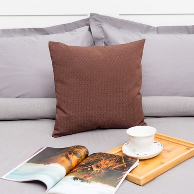 Декоративная подушка "Этель" 40х40 см, Английский стиль, цвет шоколад