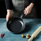 Сковорода «Жаклин», d=20 см, толщина 0.65 мм, пластиковая ручка, антипригарное покрытие, углеродистая сталь, чёрная - Фото 5