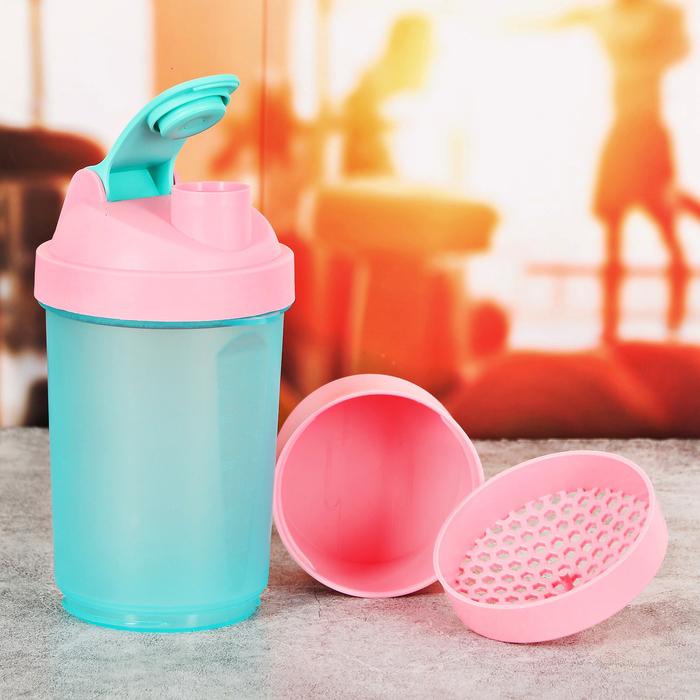 Шейкер спортивный с чашей под протеин, голубо-розовый, 500 мл - фото 1906943903