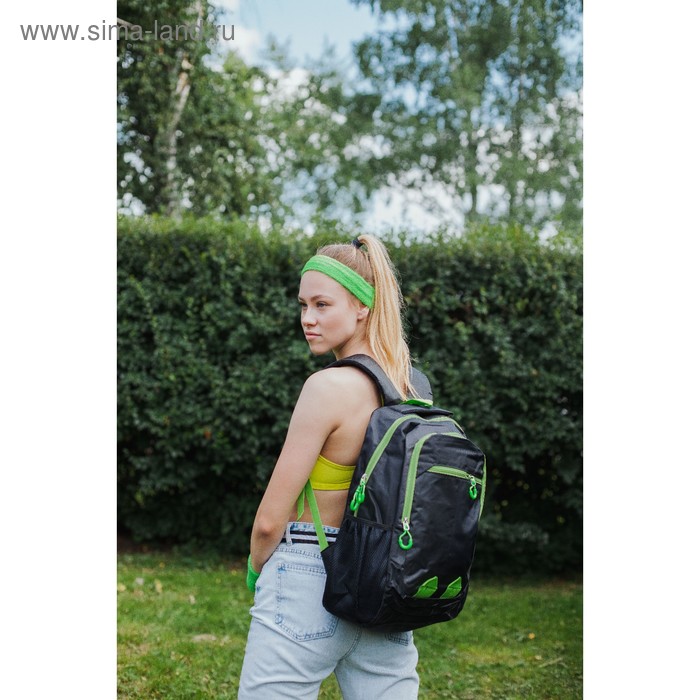 Рюкзак туристический, 2 отдела на молниях, наружный карман, 2 боковые сетки, усиленная спинка, цвет чёрный/зелёный - Фото 1