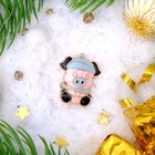 Брошь "Новогодняя сказка" свинка-сыщик, цвет розово-мятный в золоте - Фото 3