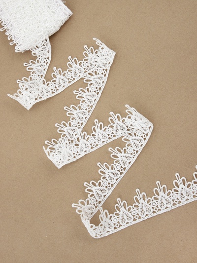 Кружево гипюровое, 35 мм, 9±0.5 м, цвет белый