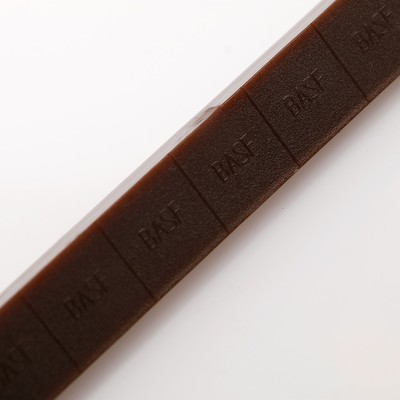 Полоса полиуретановая со штырём BASF, толщина 3 мм, 10 пар, коричневая