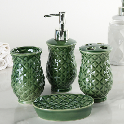 Набор аксессуаров для ванной комнаты «Град», 4 предмета (дозатор, мыльница, 2 стакана), цвет зелёный