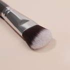 Кисть для макияжа «Brush GRAPHITE», 17,5 (+/- 1) см, цвет тёмно-серый/серебристый - Фото 4