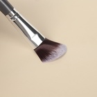 Кисть для макияжа «Brush GRAPHITE», 17 см, цвет тёмно-серый/серебристый - Фото 5
