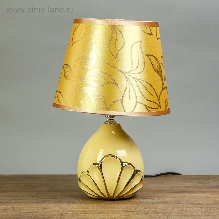 Лампа настольная керамика "Полуцветок" молочно-золотистая Е14 25W31х20х20 см - Фото 1