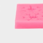 Молд силиконовый «Четыре снежинки», 8,5×8.5 см, цвет розовый - Фото 5