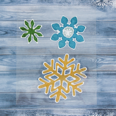 Наклейка на стекло "Снежинки" 11 см, 8,5 см, 6 см, синий, зелёный, жёлтый