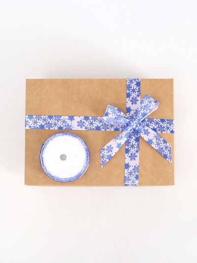 Лента атласная «Объёмные снежинки», 25 мм, 5 м, белая