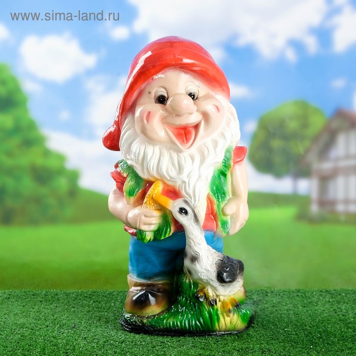 Садовая фигура "Гном с гусенком средний" 47х23х21см - Фото 1