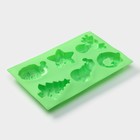 Форма для выпечки Доляна «Новый год», силикон, 27×17×2 см, 6 ячеек, цвет зелёный - фото 4253754
