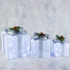 Светодиодная фигура «Подарки с серой лентой» 15, 20, 25 см, текстиль, металл, 220 В, свечение белое - фото 2870568